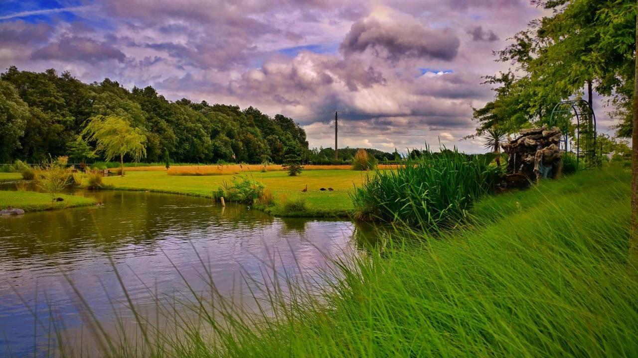 Country Lodge Hotel Moriaanshoofd Уденарде Екстериор снимка