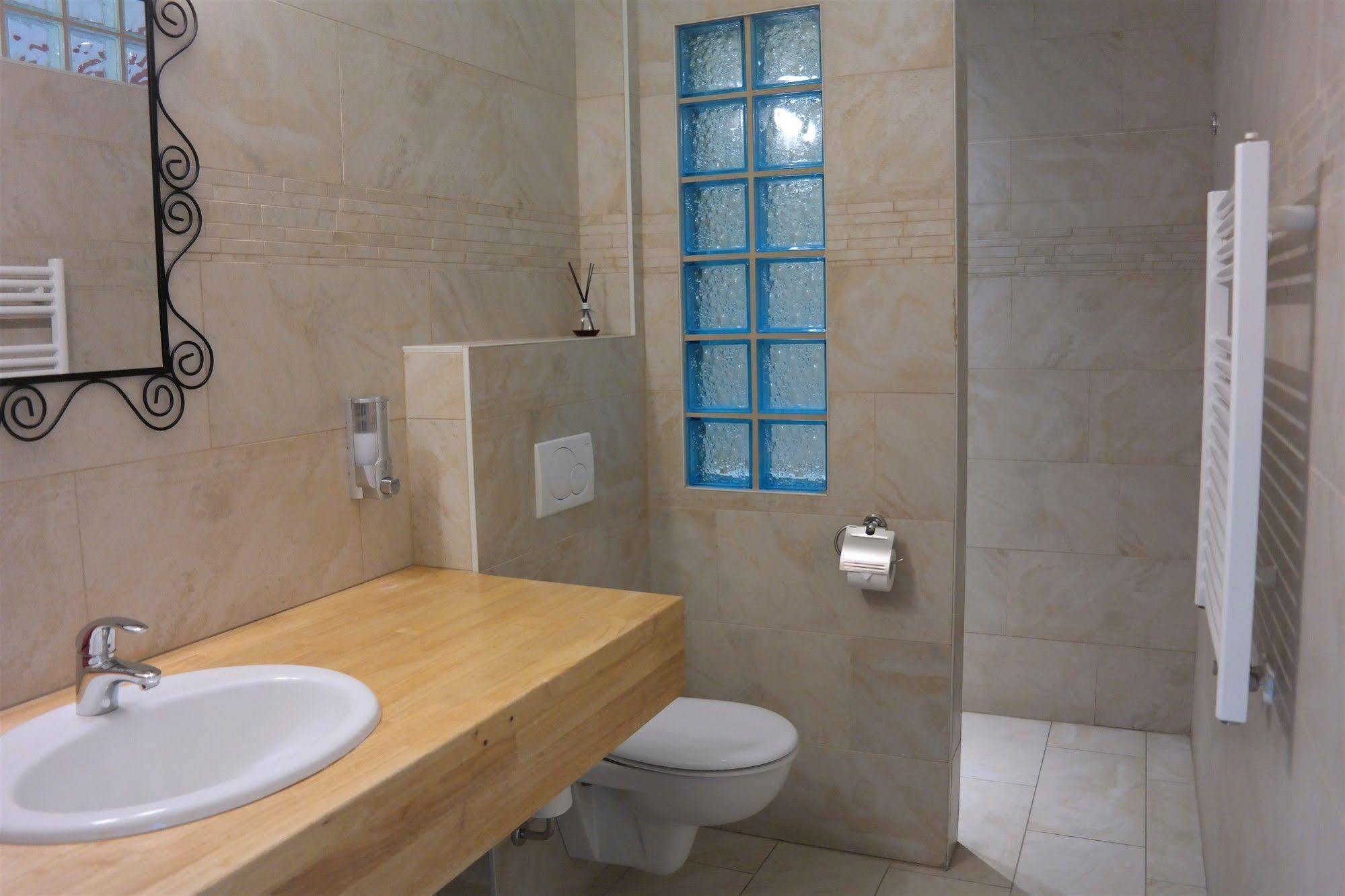 Country Lodge Hotel Moriaanshoofd Уденарде Екстериор снимка