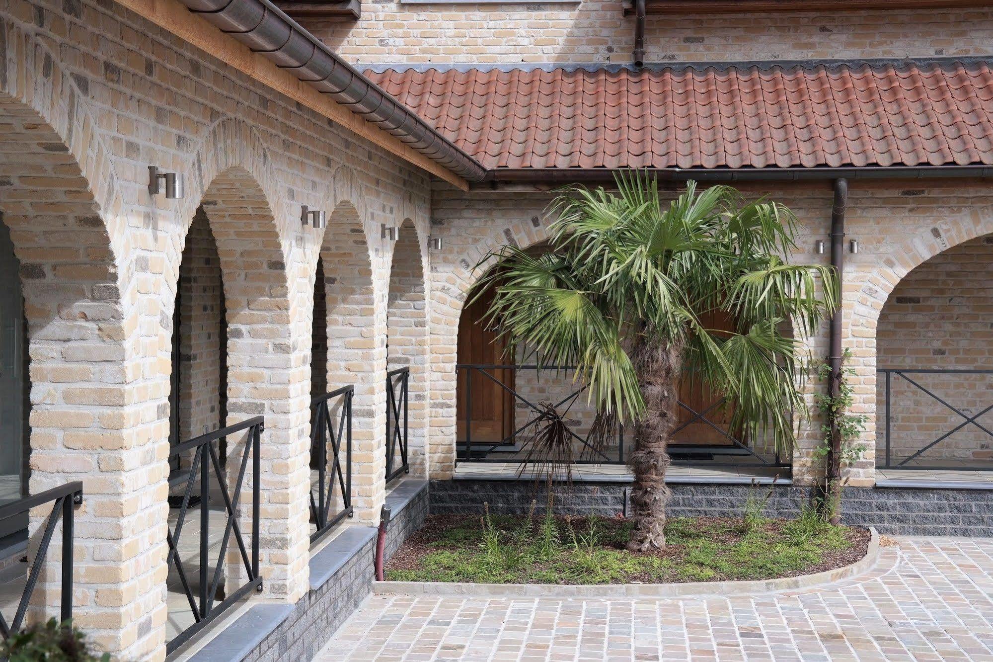 Country Lodge Hotel Moriaanshoofd Уденарде Екстериор снимка